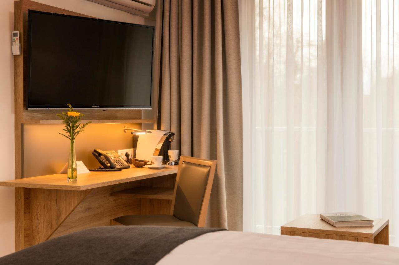 Four Stars By City Hotel Meckenheim  Exterior foto